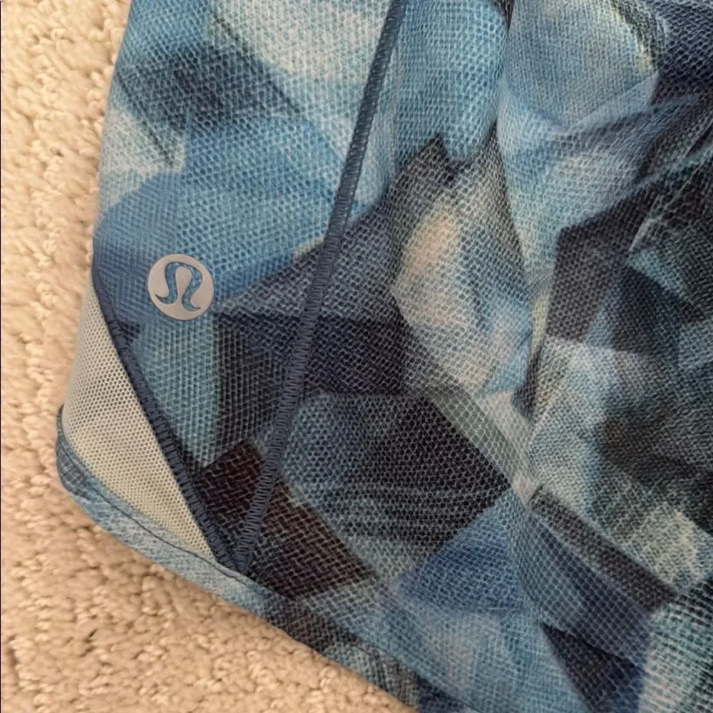Lululemon Hotty Hot Low- Rise Lined Short Multi Blue Size 4 / 4